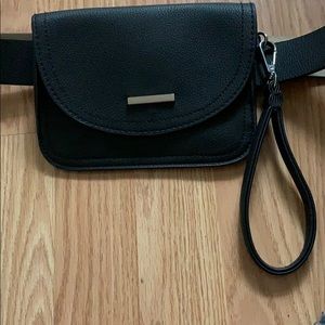 Vince Camino fanny pack